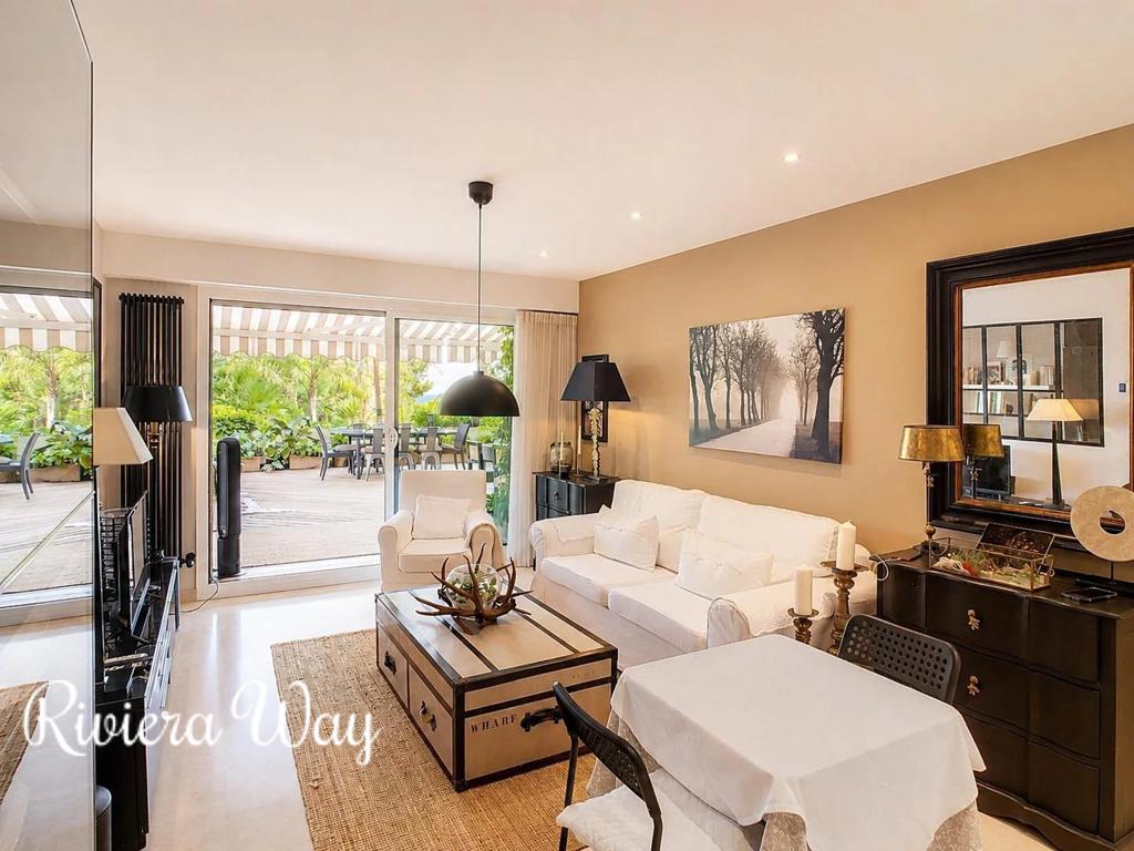 3 room apartment in Cannes, photo #4, listing #107033304