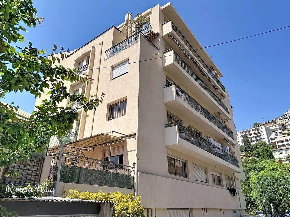 4 room apartment in Nice, photo #1, listing #106271088