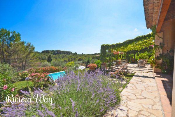 6 room villa in Le Rouret, 200 m², photo #3, listing #64995798