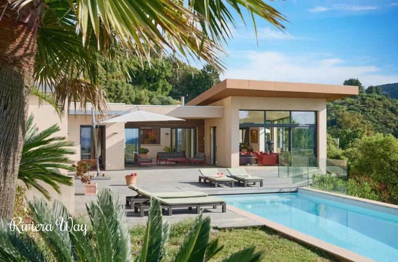 Villa in La Croix-Valmer, 340 m², photo #4, listing #104698524