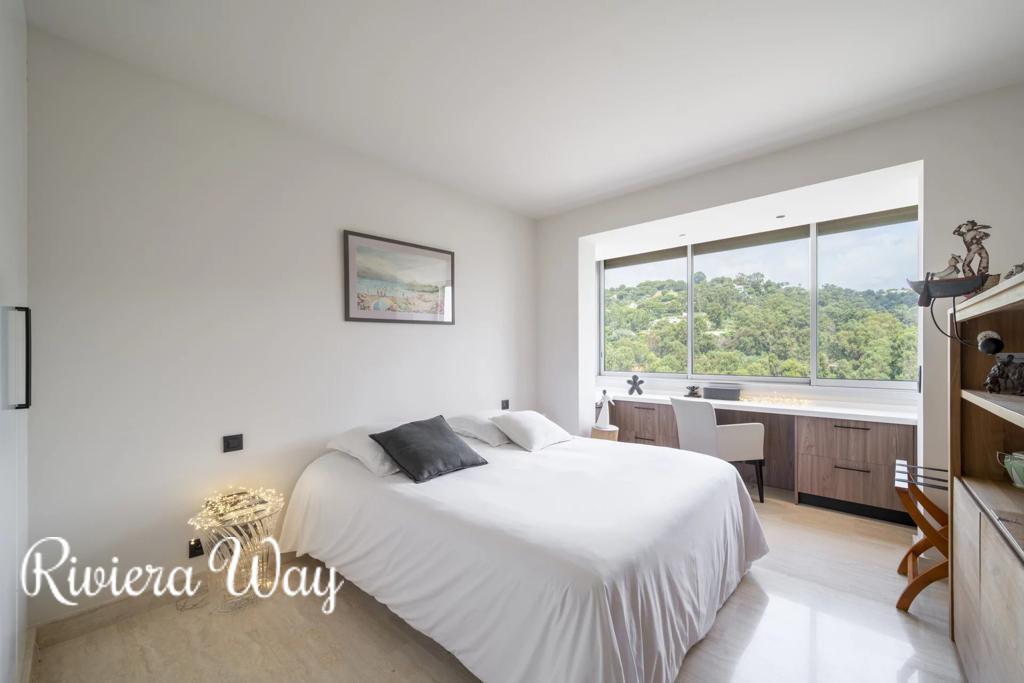 4 room apartment in Californie - Pezou, photo #7, listing #105915768