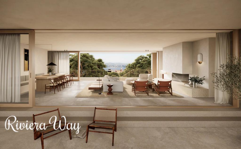 5 room new home in Saint-Tropez, photo #2, listing #103812492