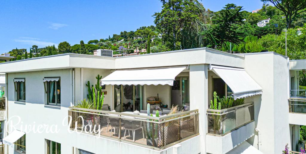 5 room apartment in Le Cannet, photo #2, listing #106444128