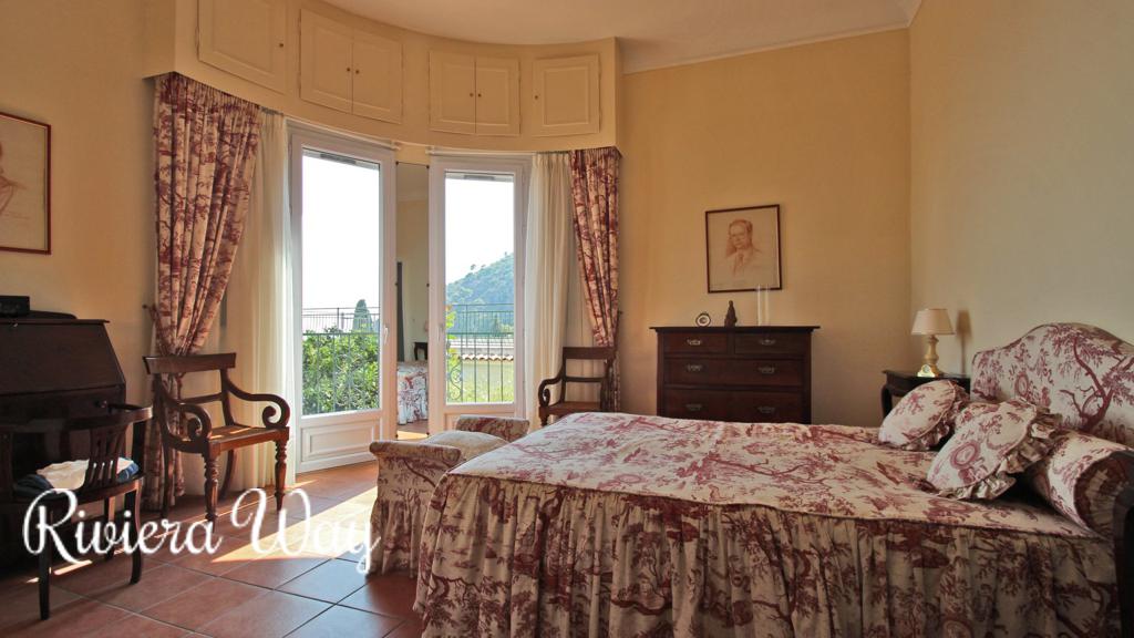 8 room villa in Èze, photo #9, listing #78852522