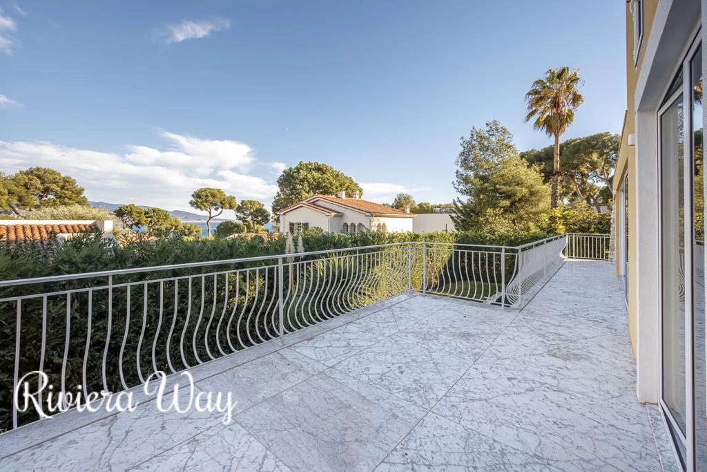 5 room villa in Roquebrune — Cap Martin, photo #4, listing #98542542