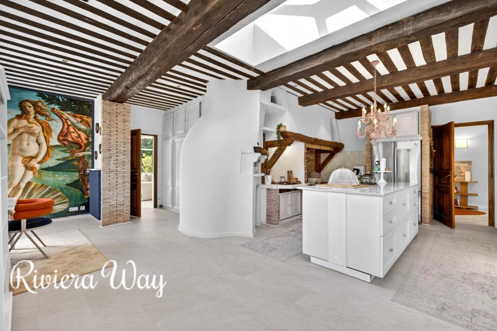 13 room villa in Le Bar-sur-Loup, photo #8, listing #106336146