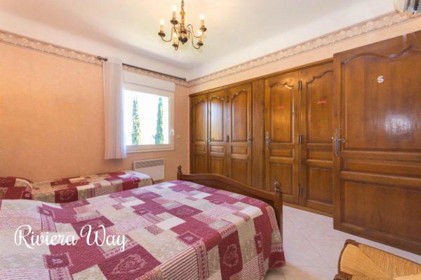 7 room villa in Grasse, 231 m², photo #10, listing #72814518