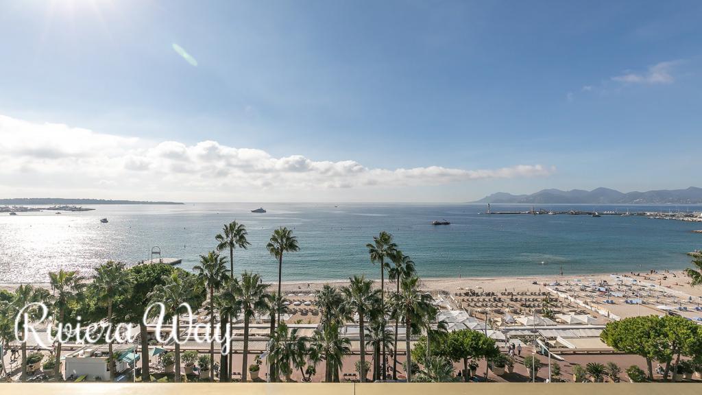 3 room apartment in Cannes, photo #2, listing #78780240