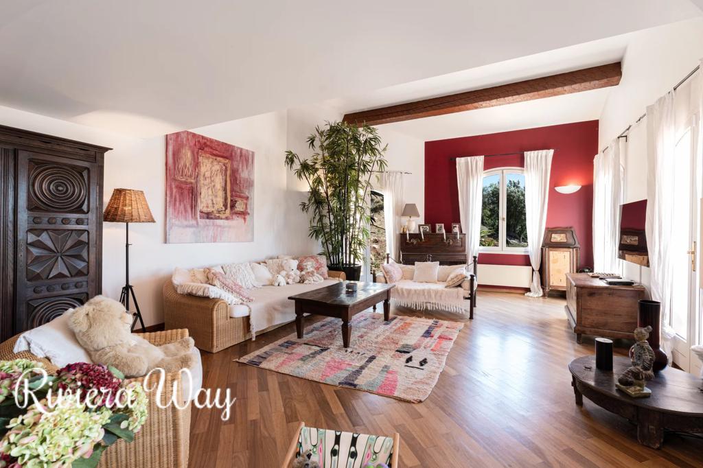 5 room villa in Bormes-les-Mimosas, photo #10, listing #106444044