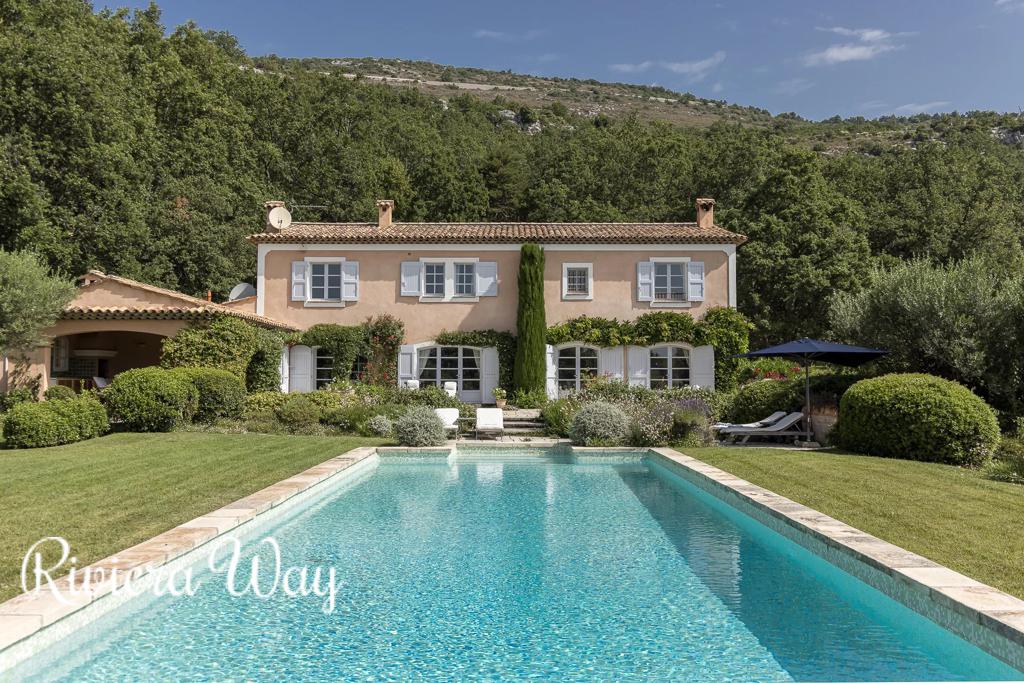 9 room villa in Saint-Vallier-de-Thiey, photo #2, listing #97259778