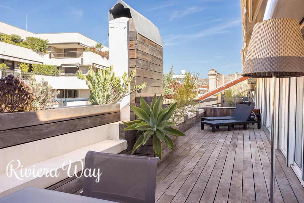 3 room apartment in Cannes, photo #7, listing #104342196