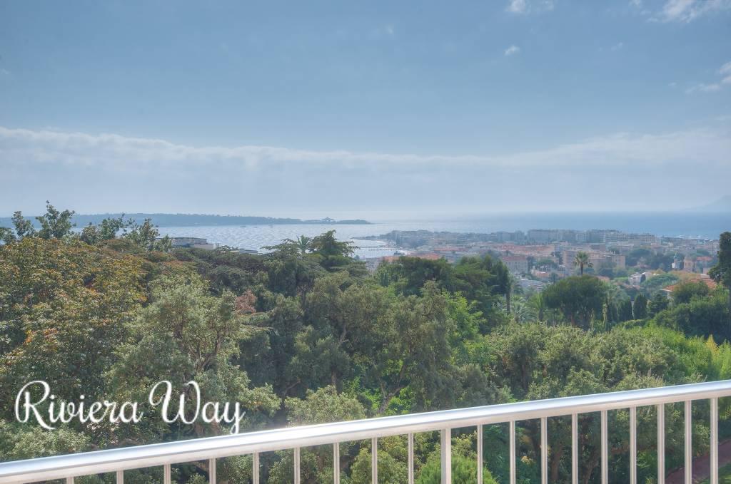 Apartment in Cannes, 140 m², photo #7, listing #63500724