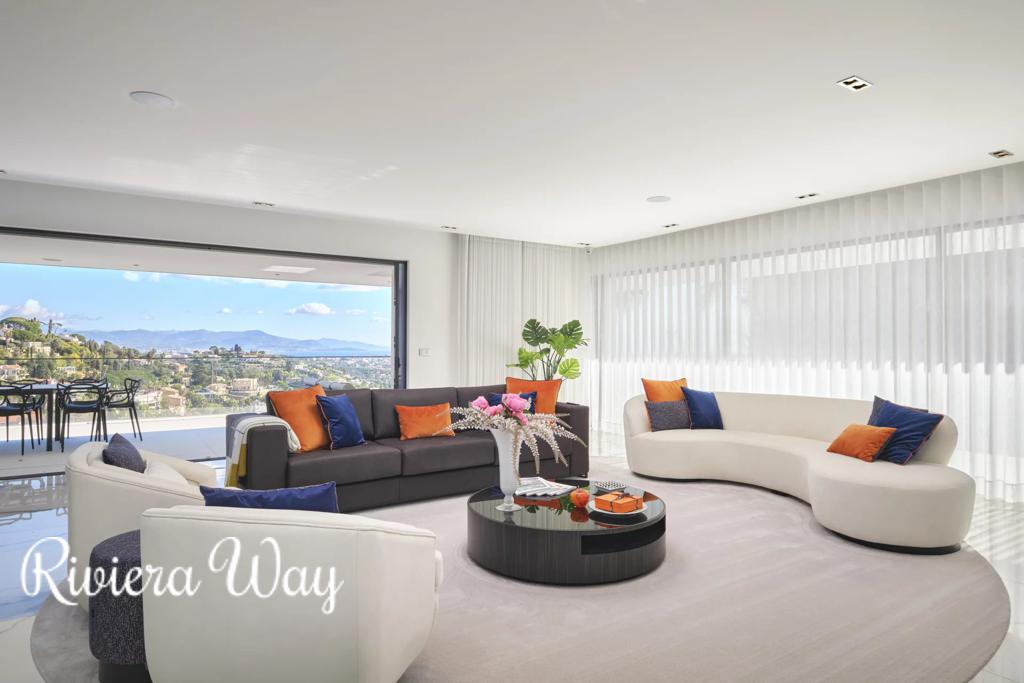 6 room villa in Cannes, photo #5, listing #107112600