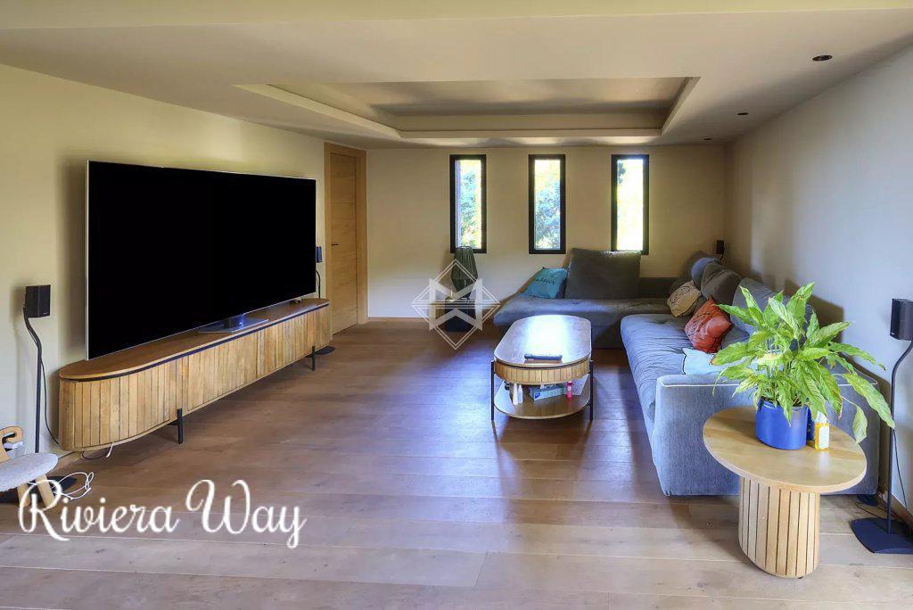 Villa in La Croix-Valmer, 365 m², photo #9, listing #104698650