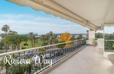 3 room apartment in Boulevard de la Croisette, 93 m²