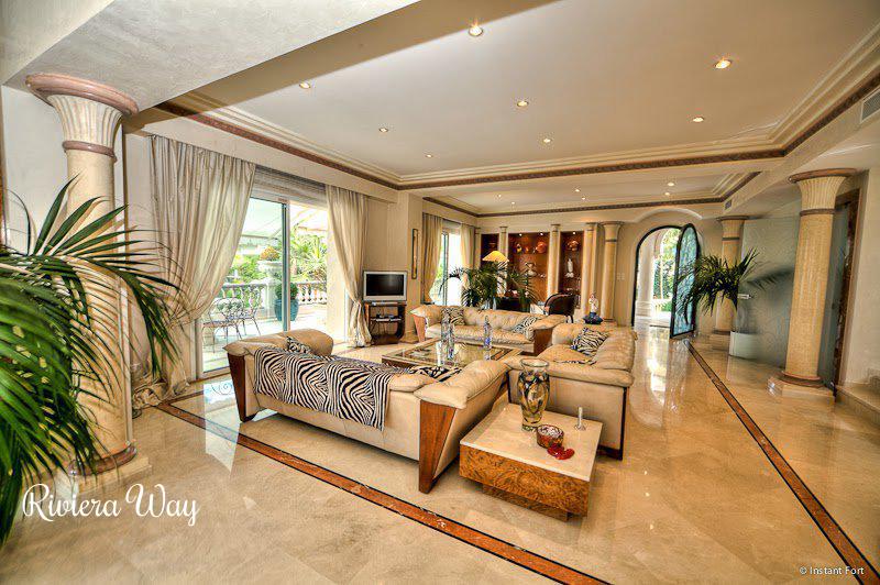 6 room villa in Cap d'Antibes, photo #6, listing #93391788