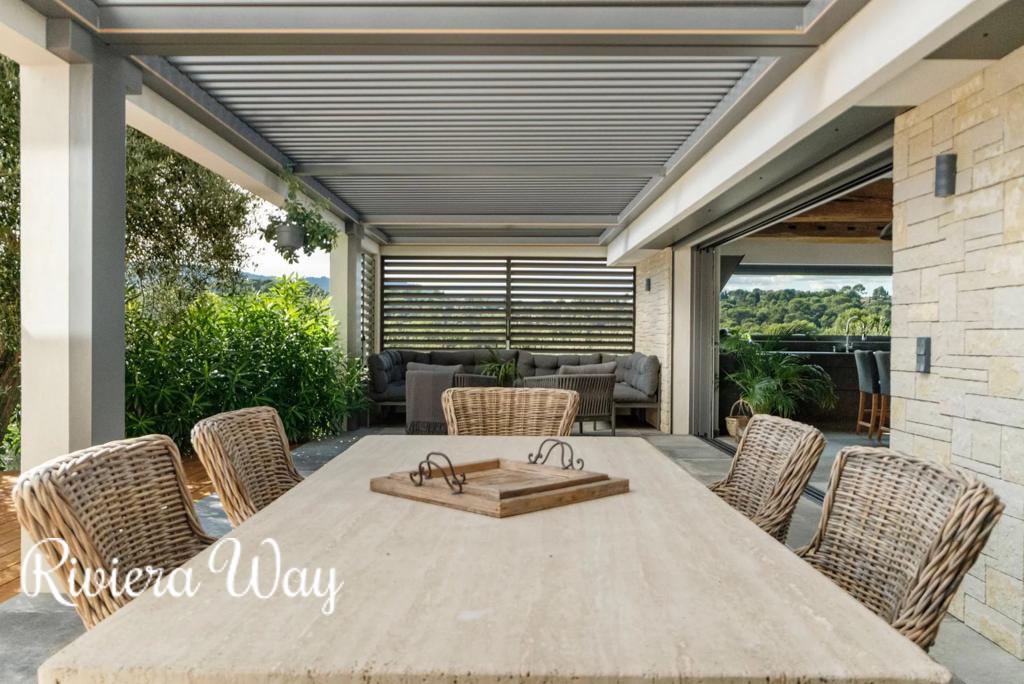7 room villa in Mougins, photo #7, listing #104262984