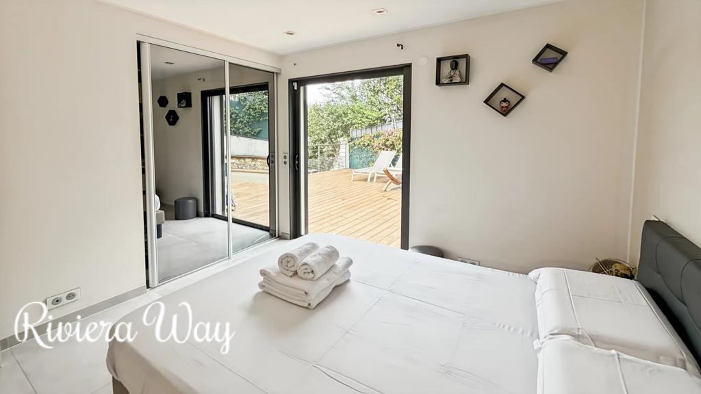 6 room villa in Mougins, photo #8, listing #105524706