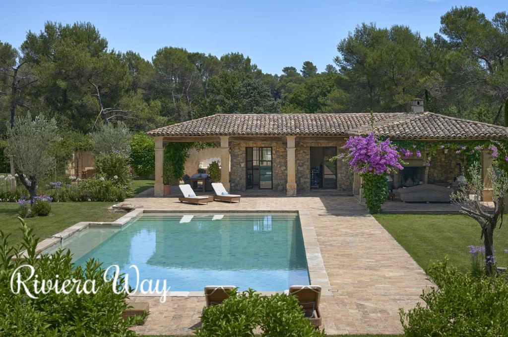 12 room villa in Mougins, photo #3, listing #94402392