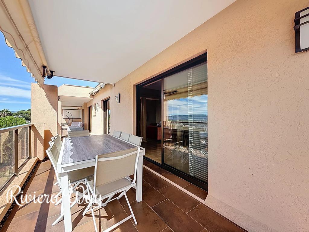 4 room apartment in Le Cannet, photo #8, listing #104106786