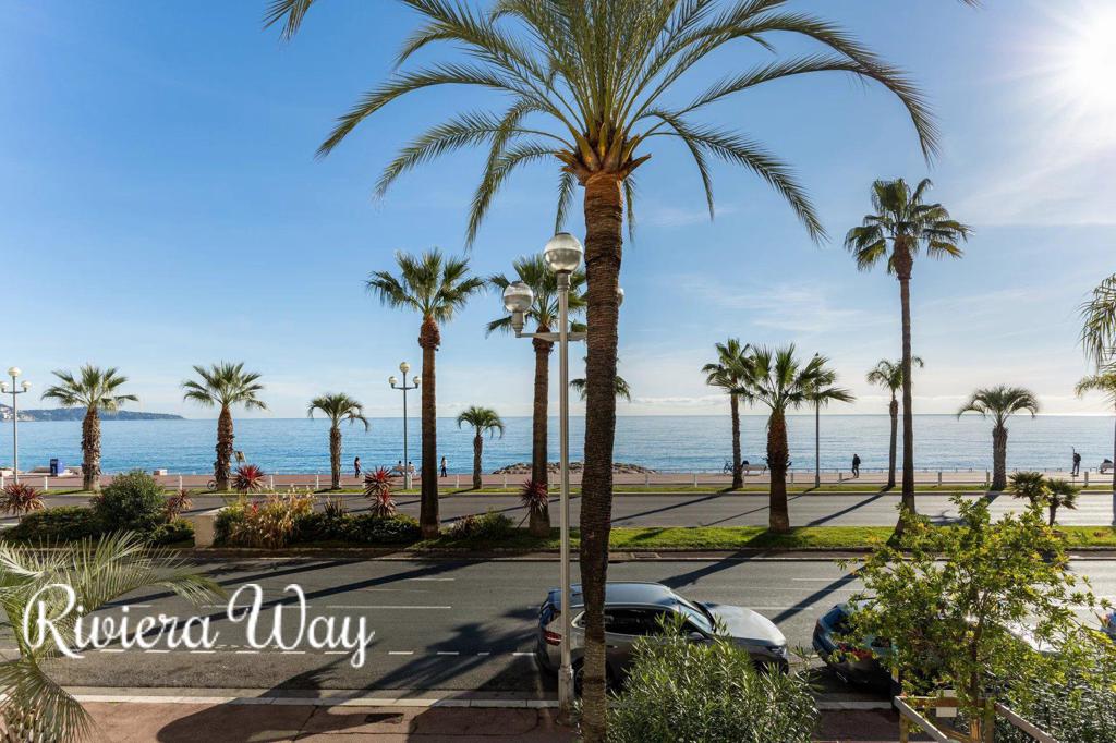 3 room apartment in Nice, 83 m², photo #1, listing #105968142