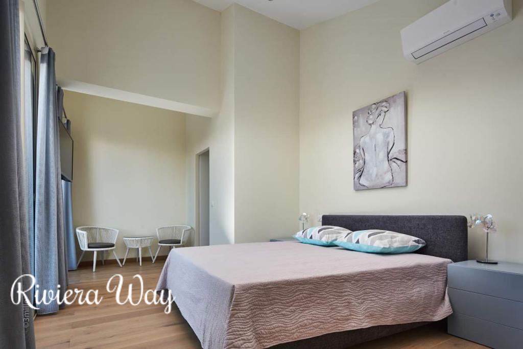 5 room villa in Cap d'Antibes, 220 m², photo #3, listing #78364692