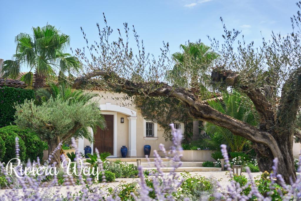 Villa in Saint-Tropez, photo #5, listing #80491698