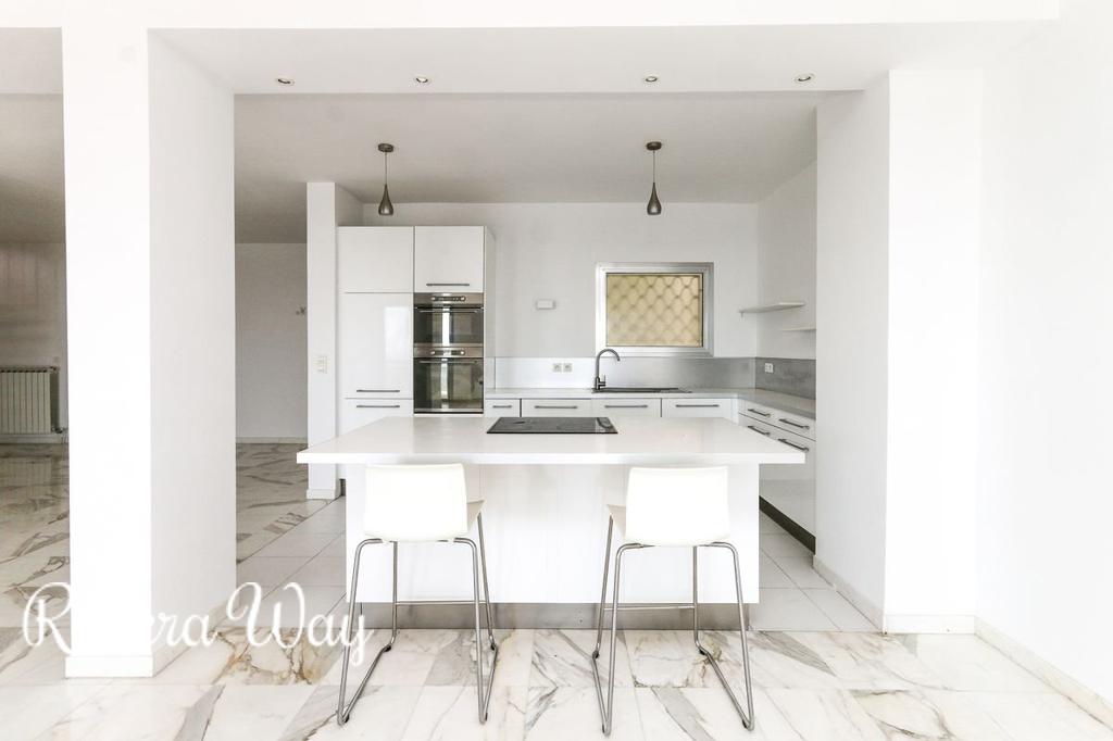 4 room penthouse in Villefranche-sur-Mer, 165 m², photo #8, listing #100676646