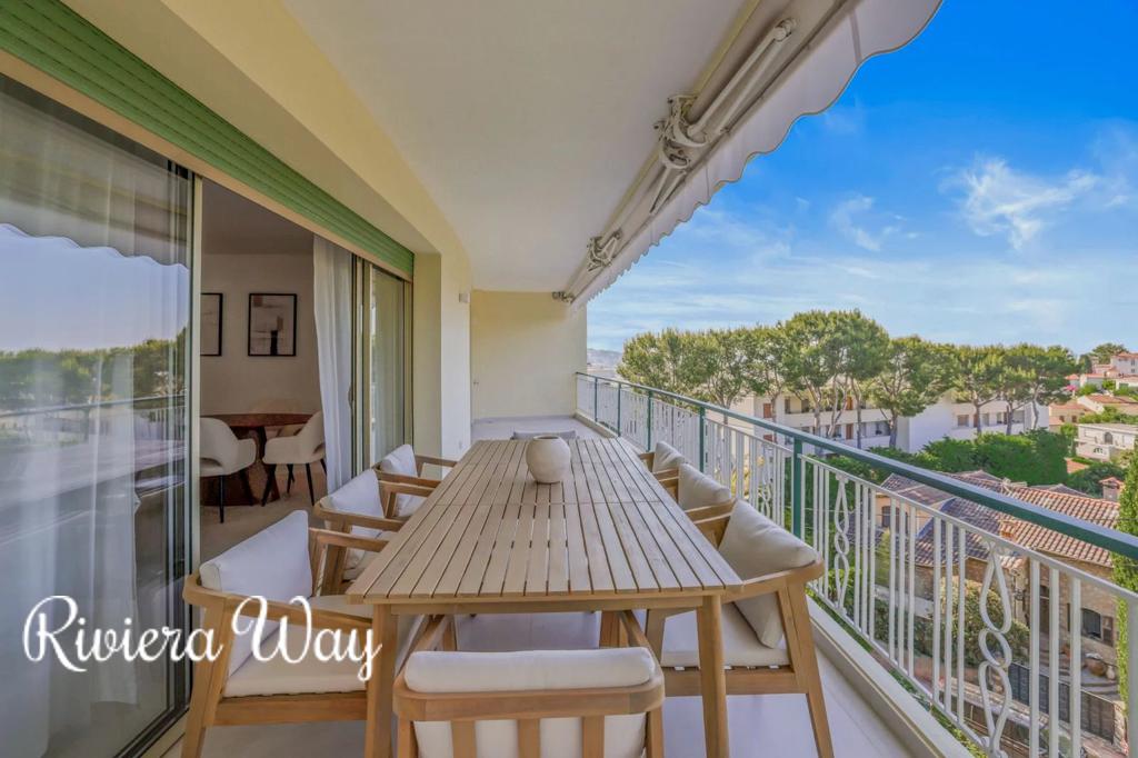 3 room apartment in Le Cannet, 87 m², photo #1, listing #103141458