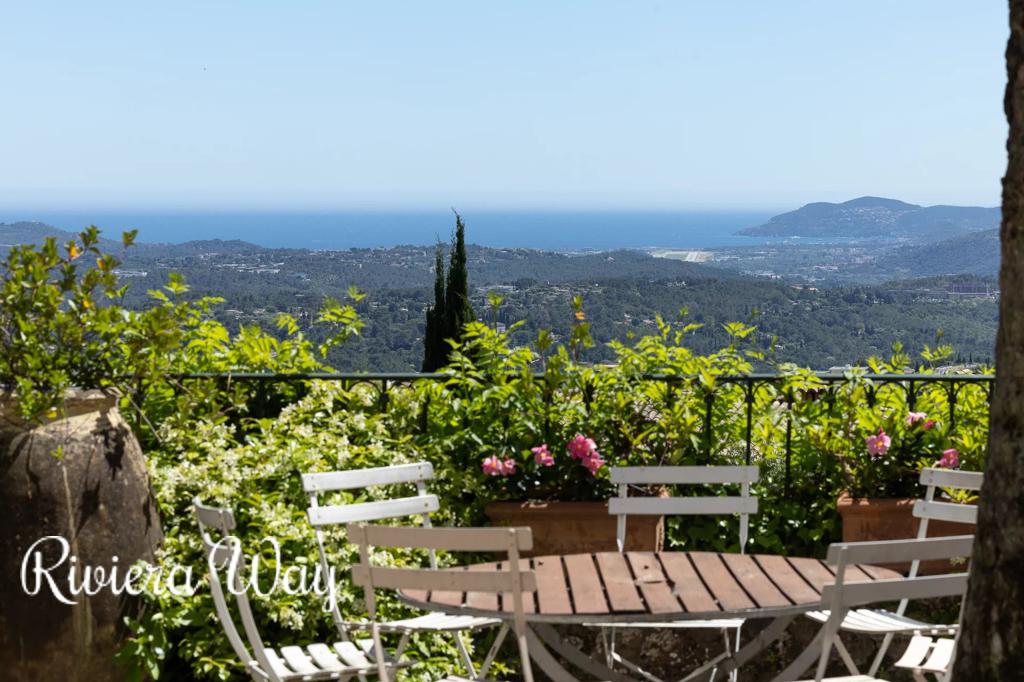 23 room villa in Grasse, 337 m², photo #3, listing #104385078