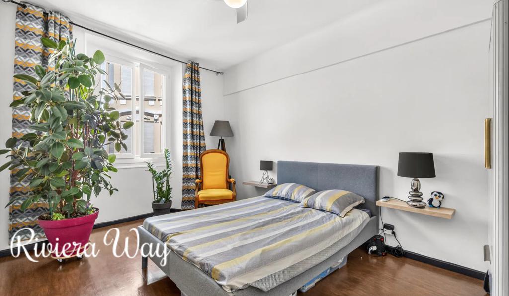 3 room apartment in Cannes, photo #5, listing #106431528