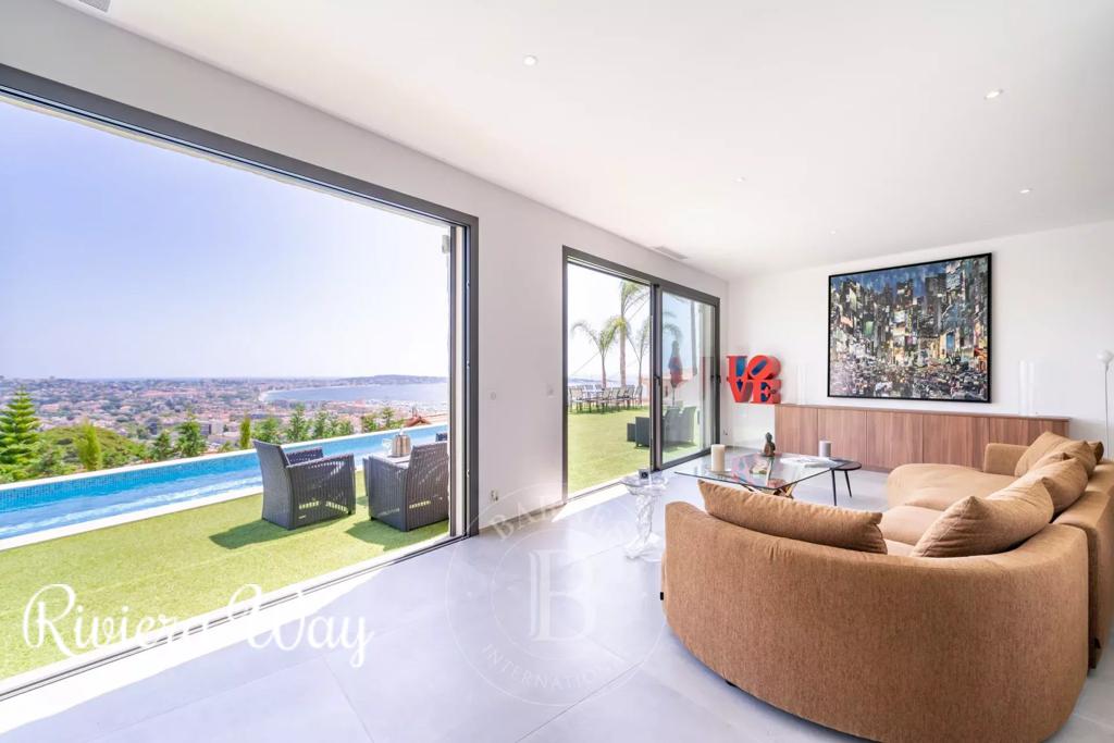 6 room villa in Cannes, photo #5, listing #102935154