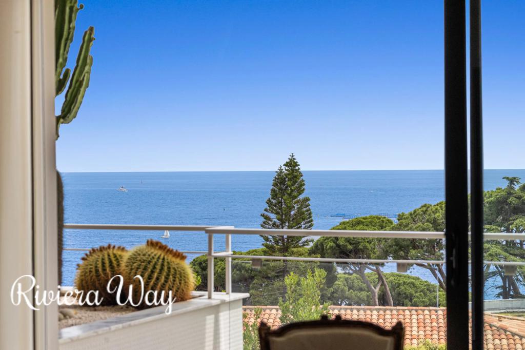 3 room apartment in Cannes, photo #2, listing #106444170