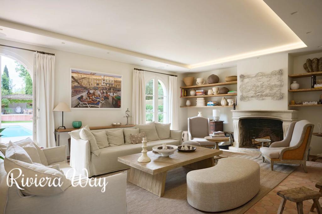 8 room villa in Grimaud, photo #7, listing #107145360