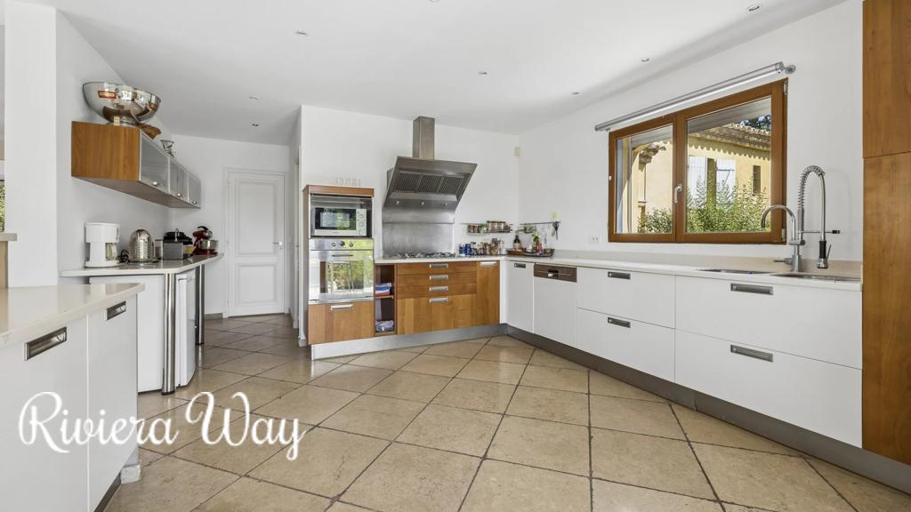 6 room villa in Fayence, photo #7, listing #106819062