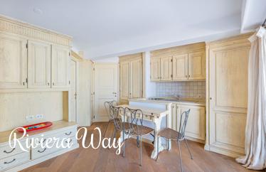 6 room penthouse in Cap d'Ail, 144 m²