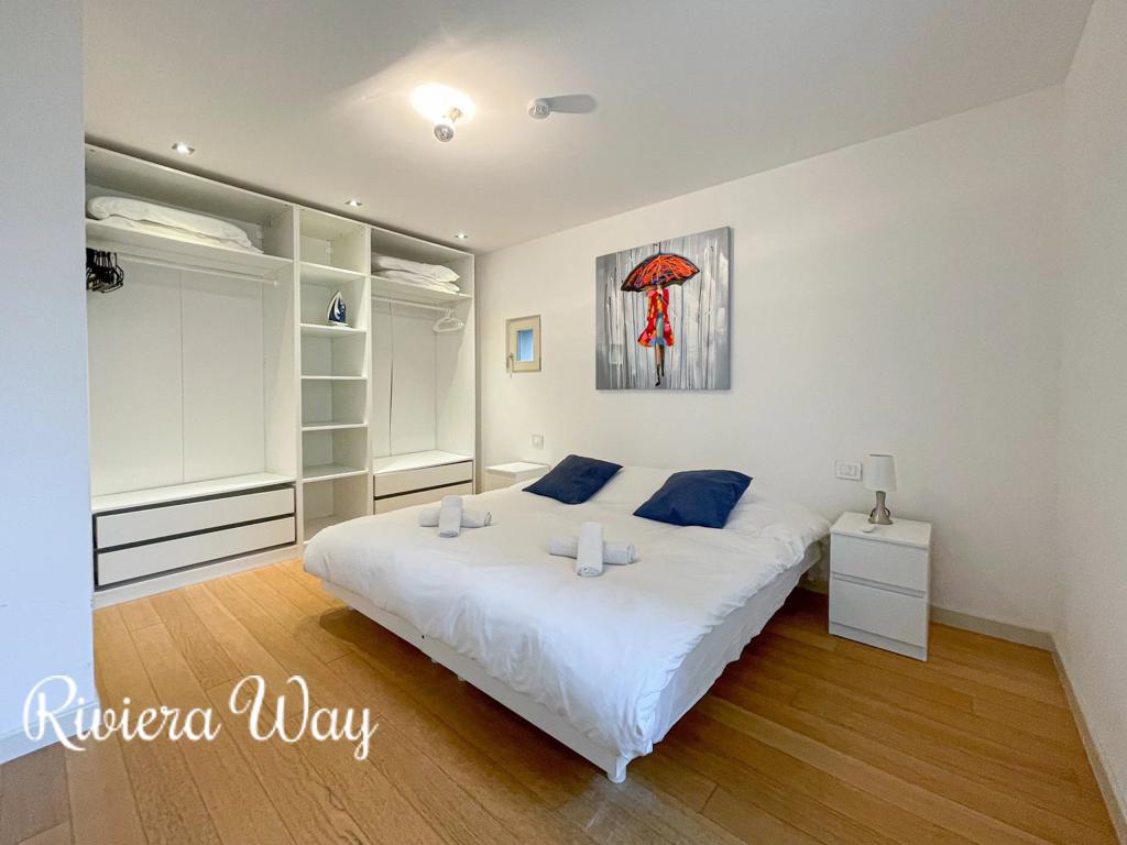 2 room apartment in Cannes, photo #9, listing #106248156