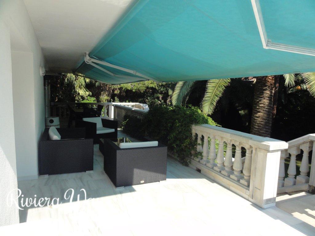 Villa in Cap d'Antibes, 160 m², photo #5, listing #63488460