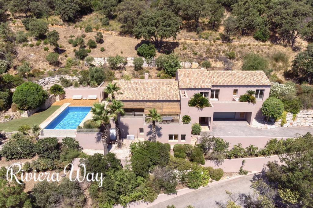 10 room villa in Grimaud, photo #3, listing #100155006