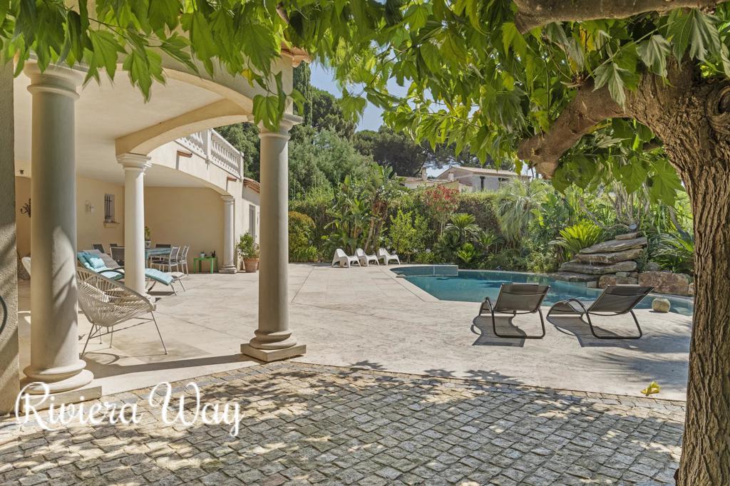 7 room villa in Cavalaire-sur-Mer, photo #1, listing #103714674