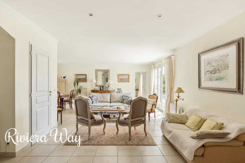 6 room villa in Tourrettes-sur-Loup, photo #4, listing #103175814