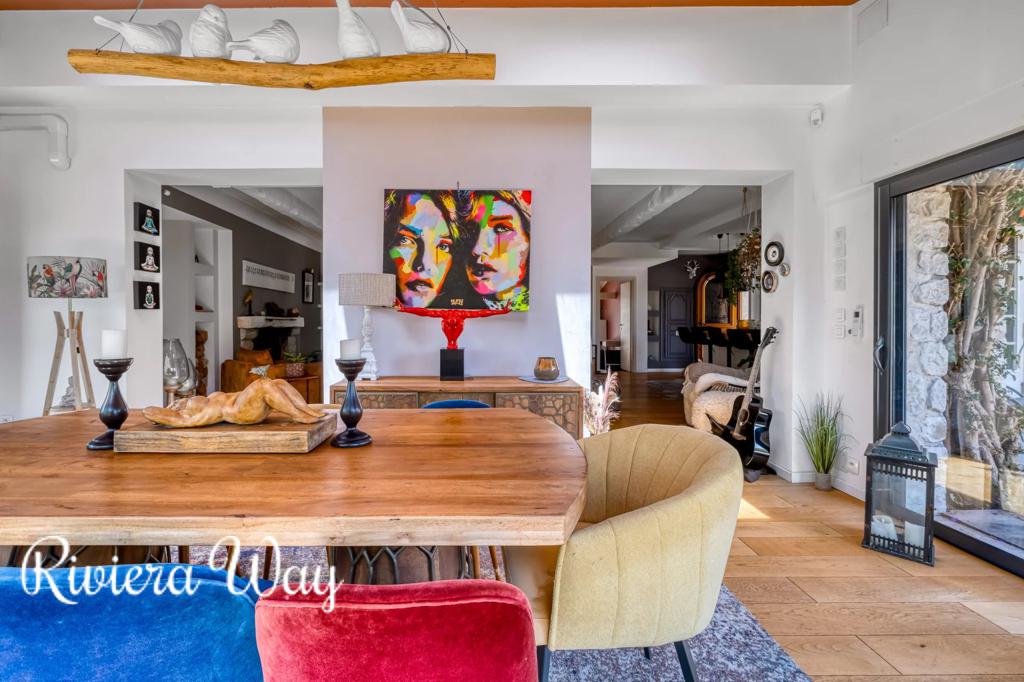 7 room villa in Tourrettes-sur-Loup, photo #9, listing #106534344