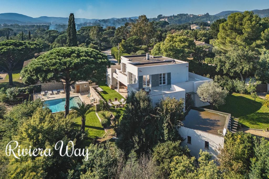 7 room villa in Grimaud, photo #10, listing #104480376