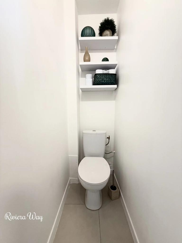 4 room apartment in Antibes, photo #4, listing #103061112