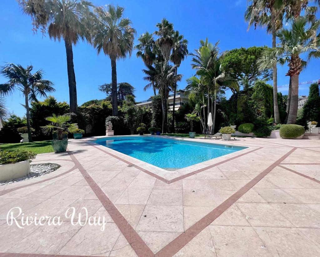 7 room villa in Cap d'Antibes, photo #6, listing #89885334