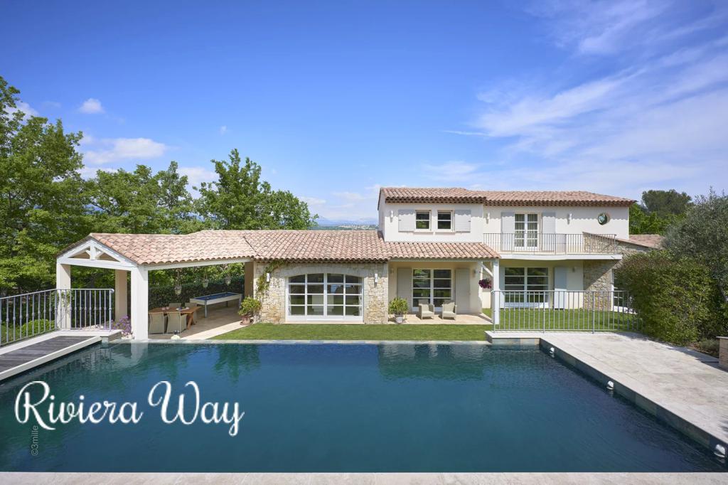 4 room villa in Tourrettes, photo #1, listing #88522518