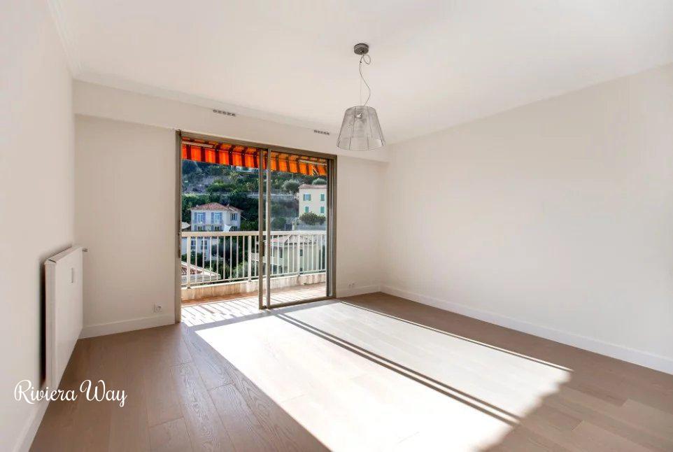 2 room apartment in Beaulieu-sur-Mer, photo #2, listing #105667212