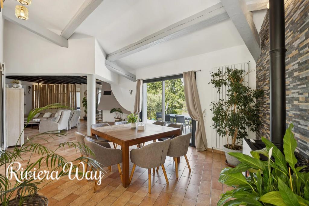 7 room villa in Fayence, photo #9, listing #103897374