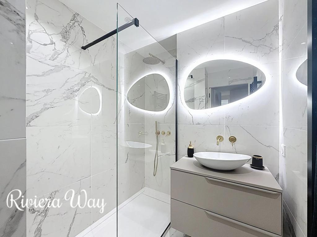 4 room apartment in Le Cannet, photo #8, listing #91454664