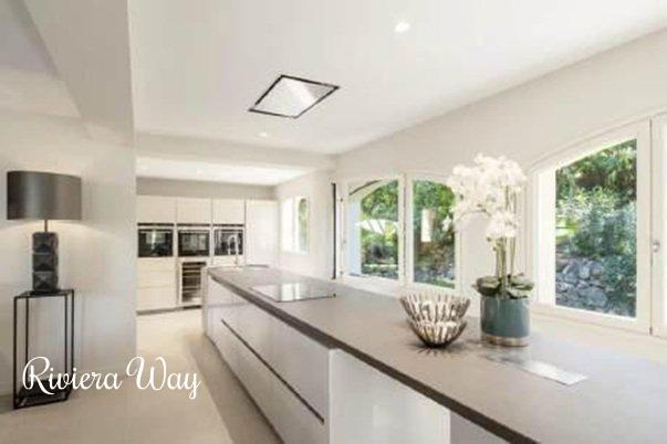 Villa in Mougins, 430 m², photo #8, listing #105528024